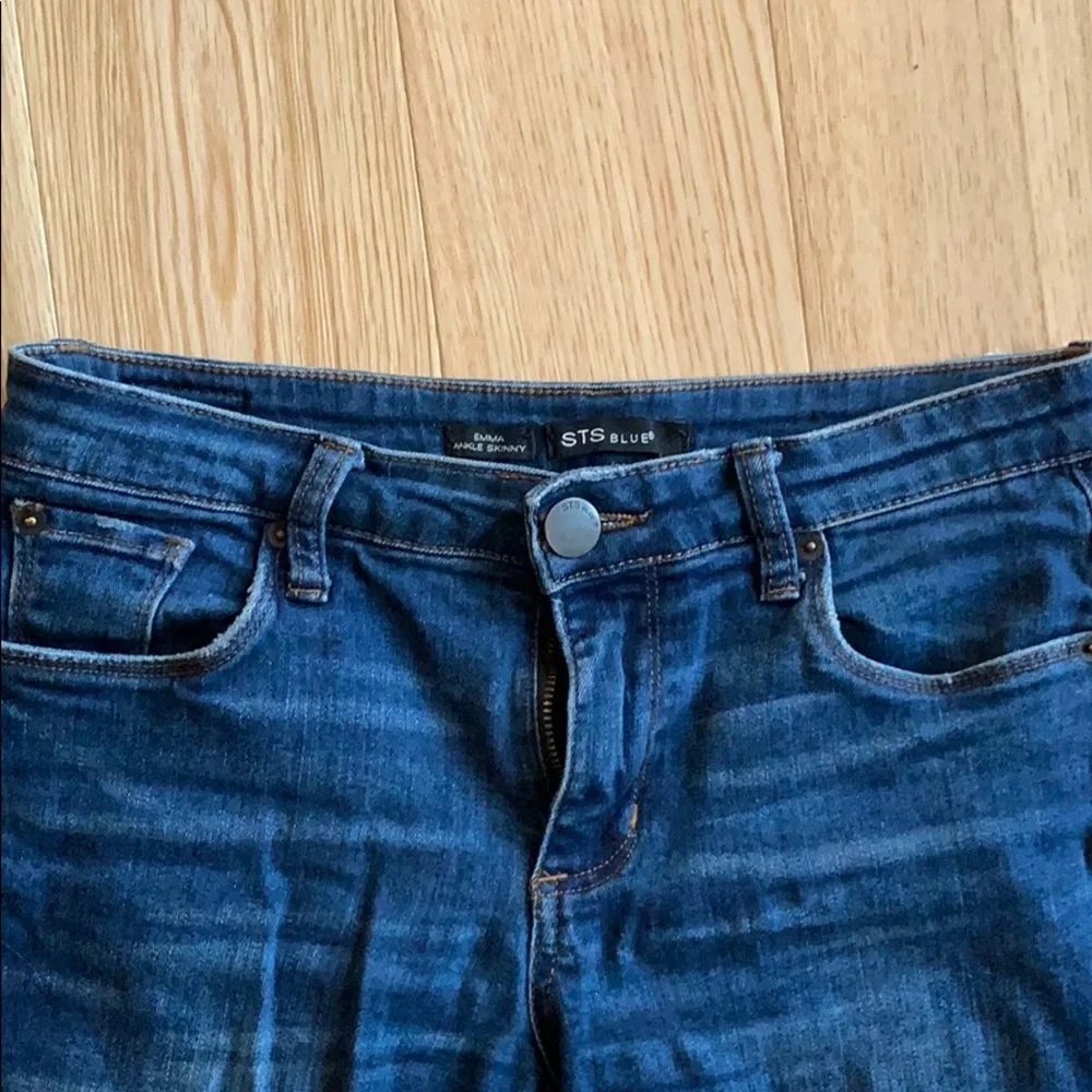 STS BLUE Emma Low Rise Skinny DRK Blue Marcos Jean - Picture 4 of 6